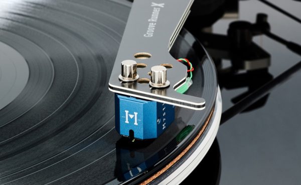 Vertere - DGX Dynamic Groove Record Player - Image 7