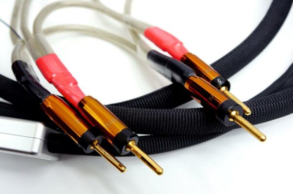 Vertere - Pulse-HB Ult Ref Speaker Cable (4mm Banana or Spade) 2m Pair New Zealand